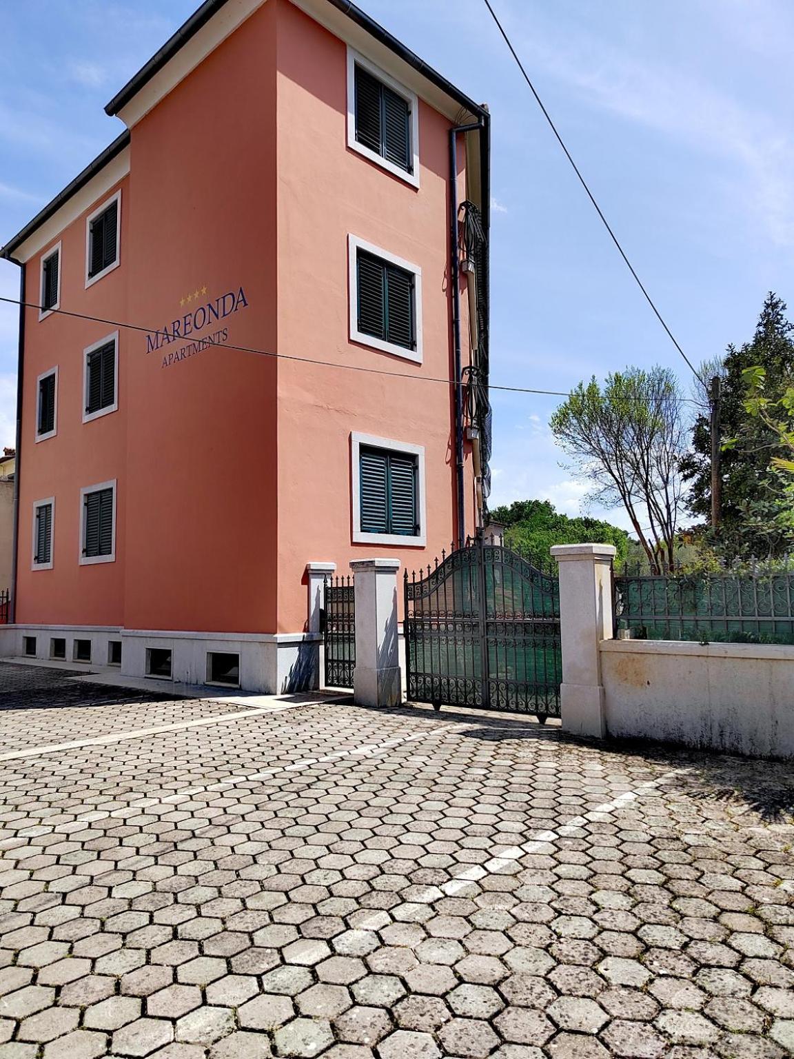 Villa Mareonda - Apartments Sussurro Rovinj Eksteriør billede