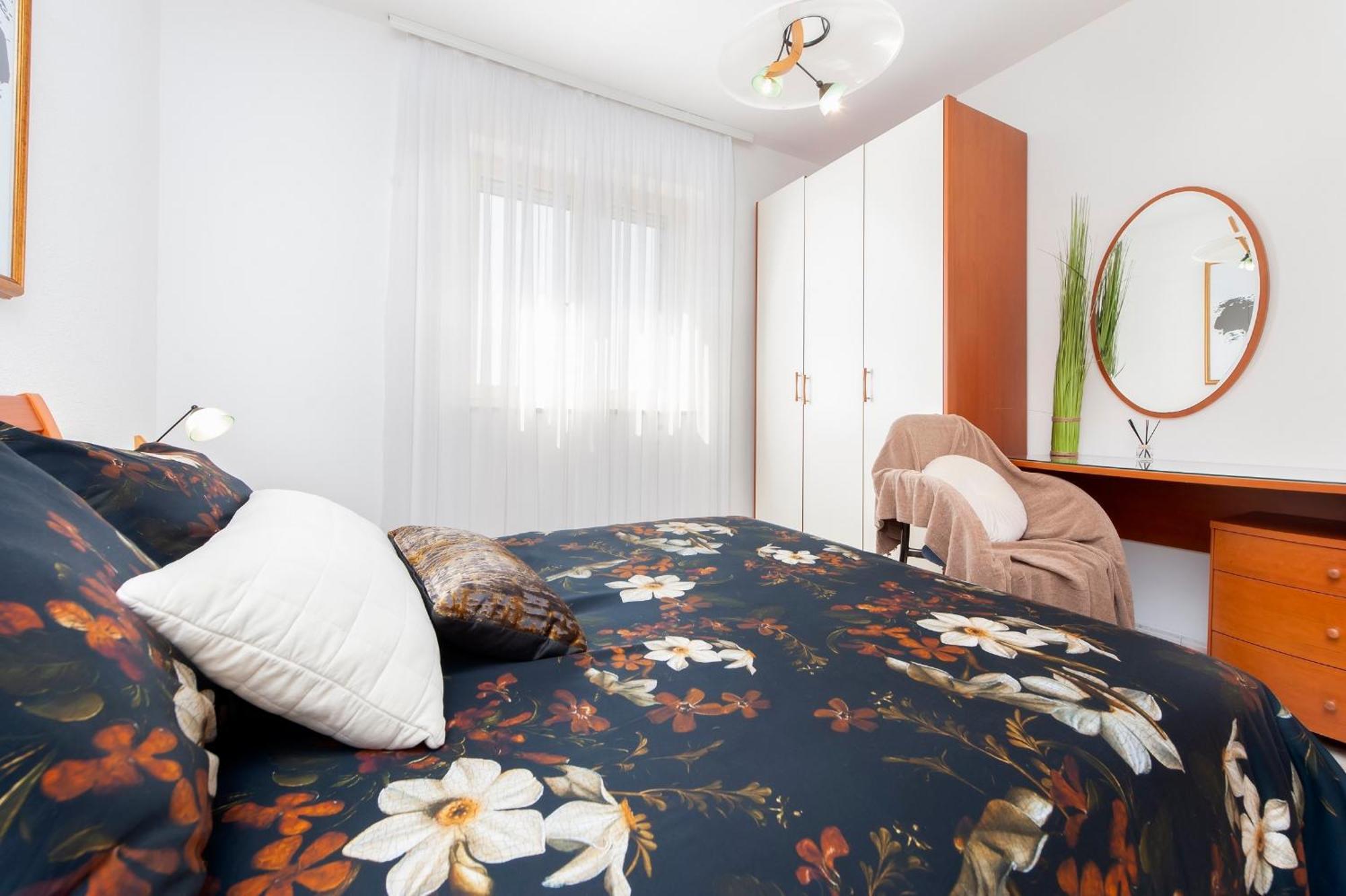 Villa Mareonda - Apartments Sussurro Rovinj Eksteriør billede